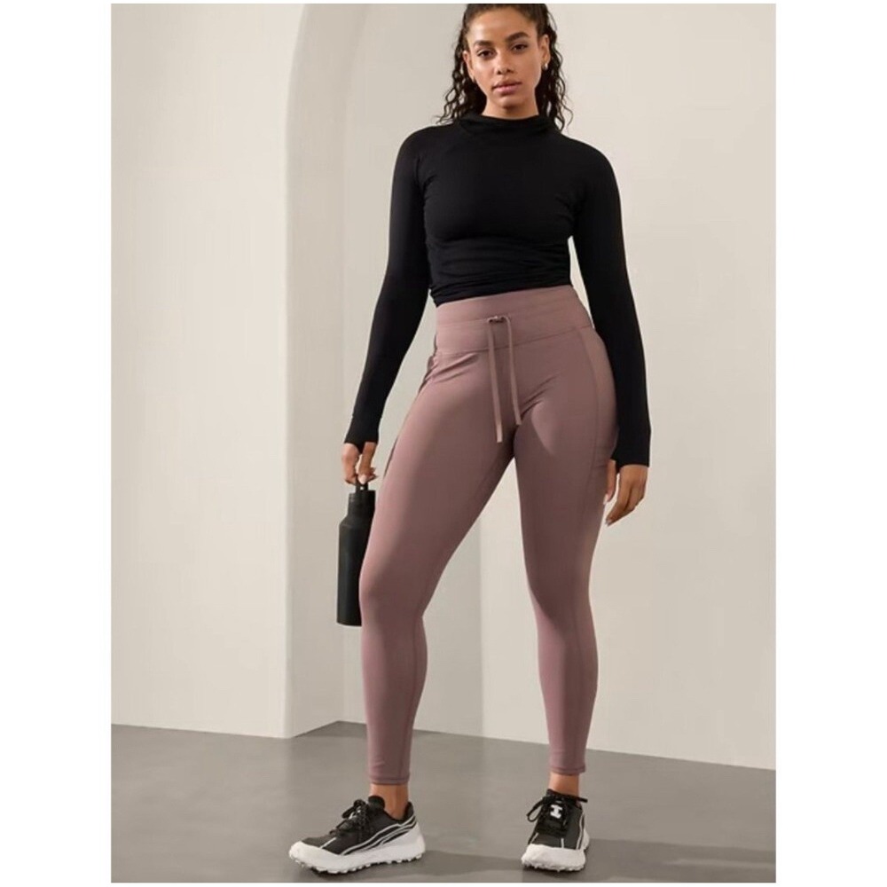 NEW Athleta Rainier High Rise Cargo Tight Leggings Size 2X Smoky Roseโ Zip Ankle